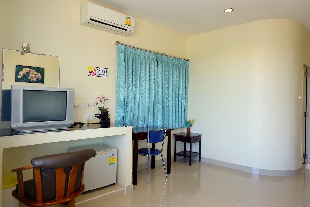 Krabi Marina Seaview Hotel Екстериор снимка